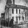 בית הכנסת הציוני בסלונים ששימש בזמן הכיבוש הגרמני מחנה הסגר לשבויי מלחמה